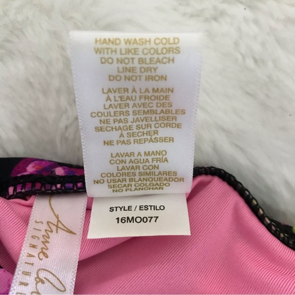 Anne Cole Women’s Floral Shirred Bandeau One-Piece Halter Strap Swimsuit Size 8 - Picture 13 of 13